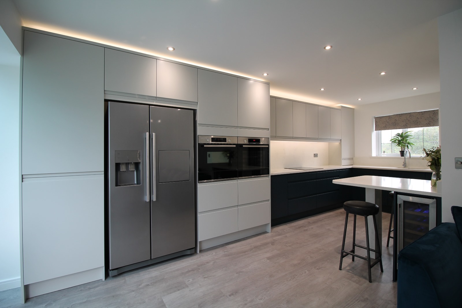 kitchen with feature lighting