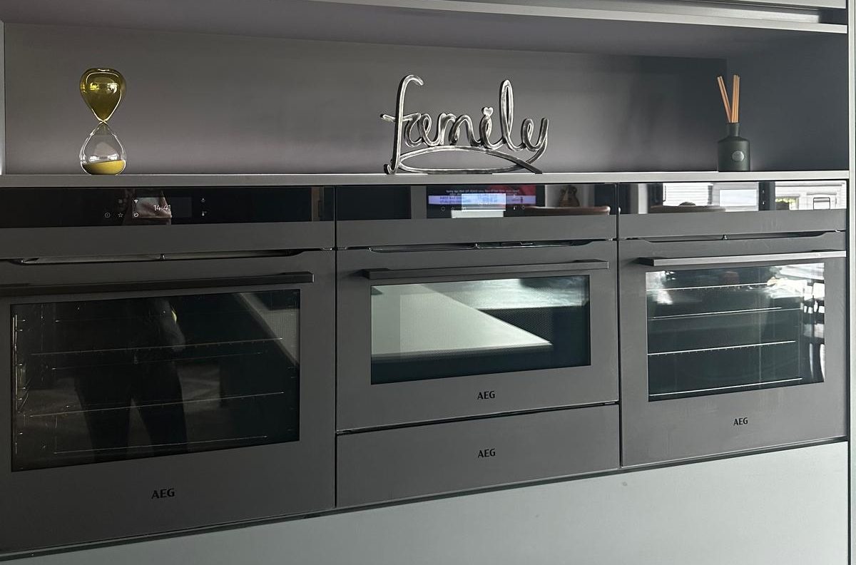 WhatsApp Image 2024-06-25 at 14.36.34 built-in AEG appliances