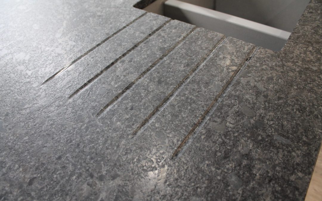 Granite vs Quartz Worktops: Which Is Best for a Bespoke Kitchen?